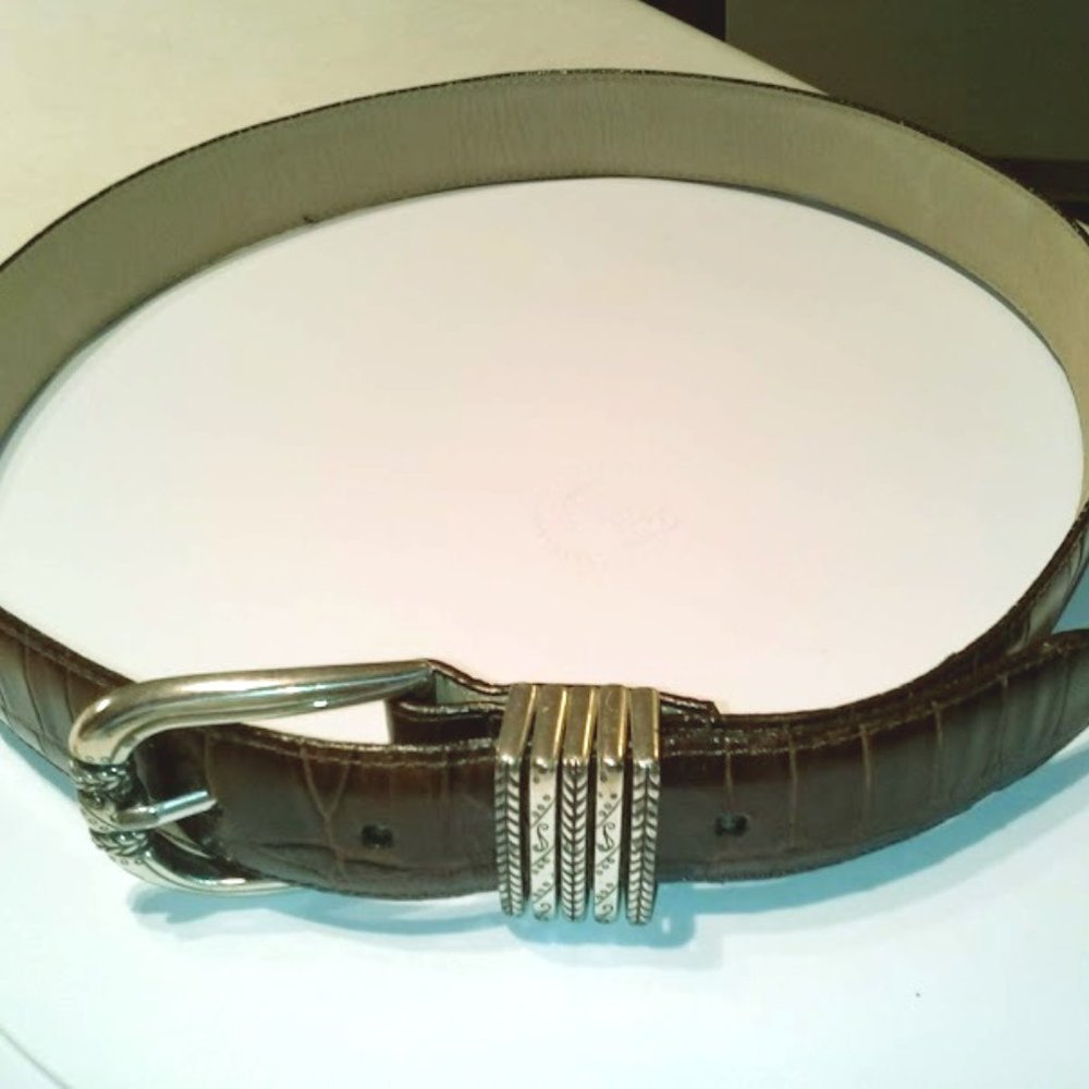 Beautiful Vintage Brighton "Alligator" Leather Cowgirl Belt, Woman's Sm-Med